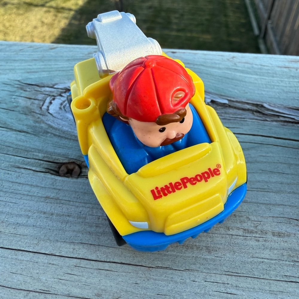 Fisher-Price Little People Wheelies
